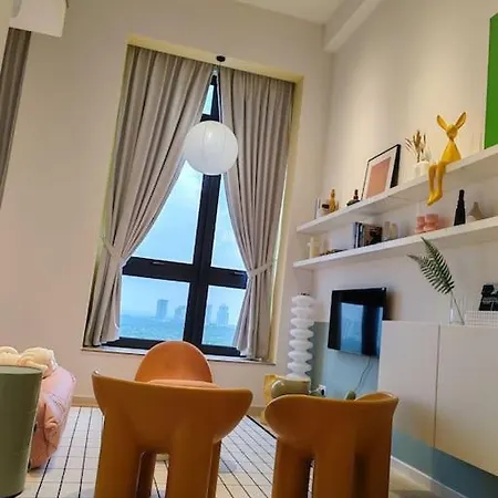 Dopamine Decor Loft Design Sunway Grid 4-6Pax Netflix Kampong Pendas Exterior photo