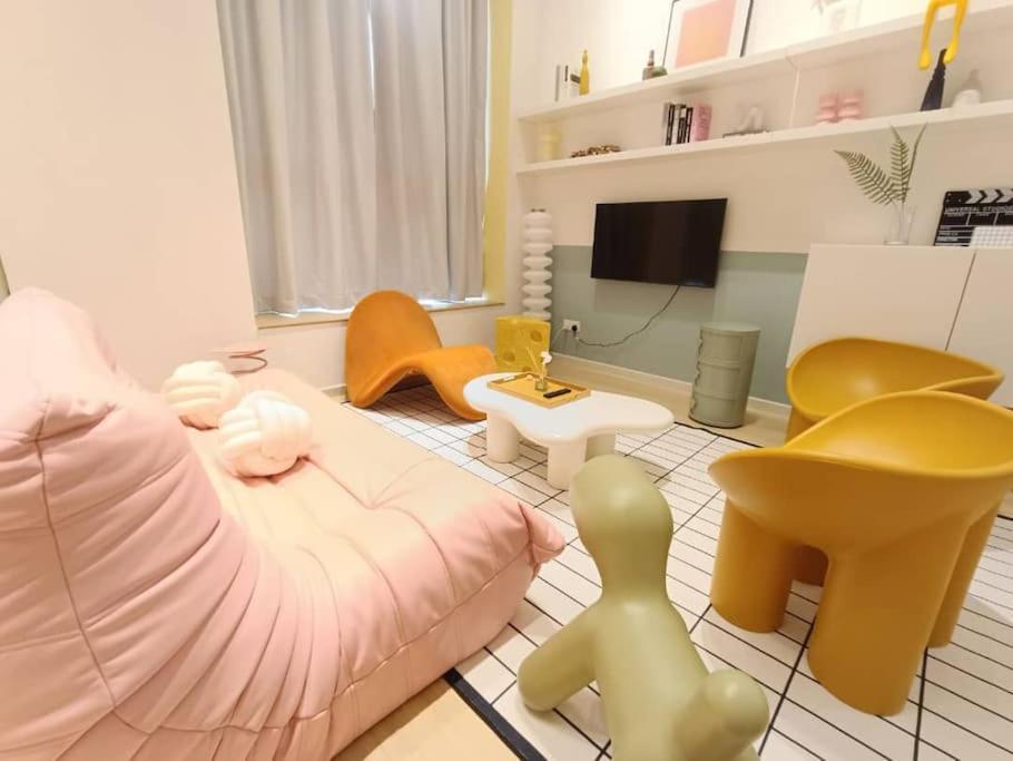 Dopamine Decor Loft Design Sunway Grid 4-6Pax Netflix Apartment *